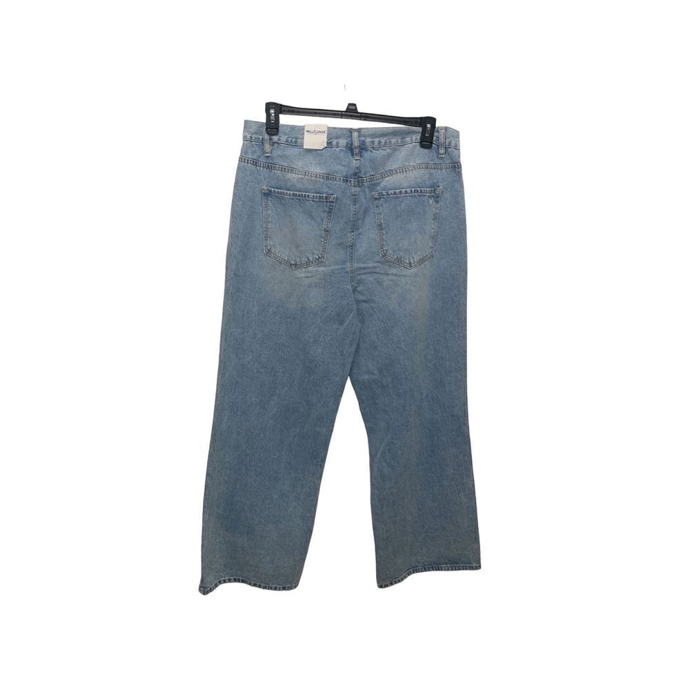 WallFlower The Skater Fit Wide-Leg Blue Distressed Medium Wash Jeans 14W Regular - Picture 2 of 4